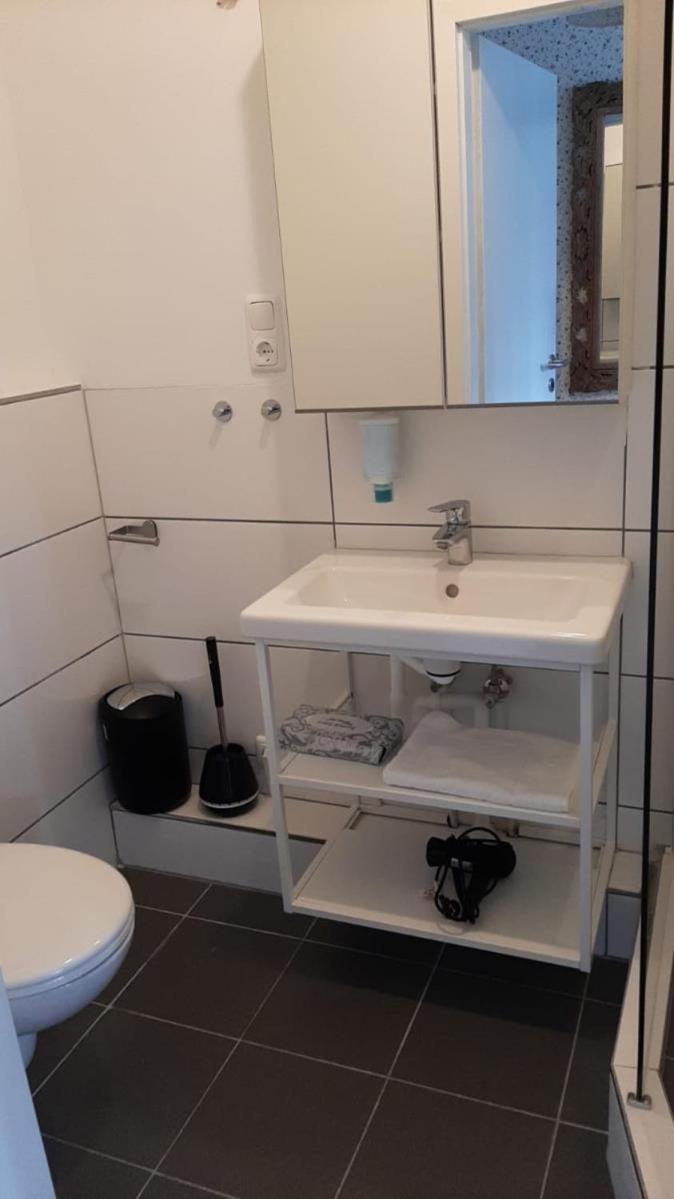 Ferienwohnung Stubenglueck 54, Zentrale Lage Im Schoenen Sasel Hamburg Exterior photo